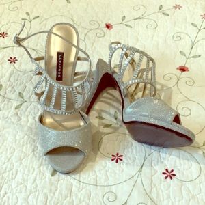 Women’s silver heels